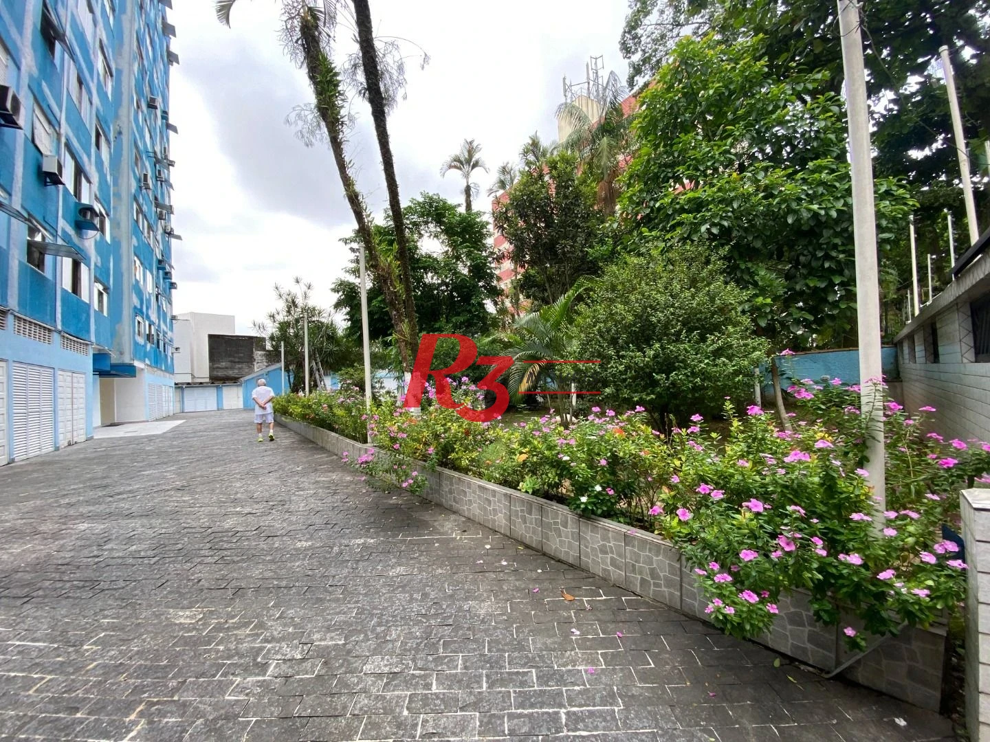 Apartamento com 3 dormitórios à venda, 91 m² por R$ 430.000,00 - Encruzilhada - Santos/SP