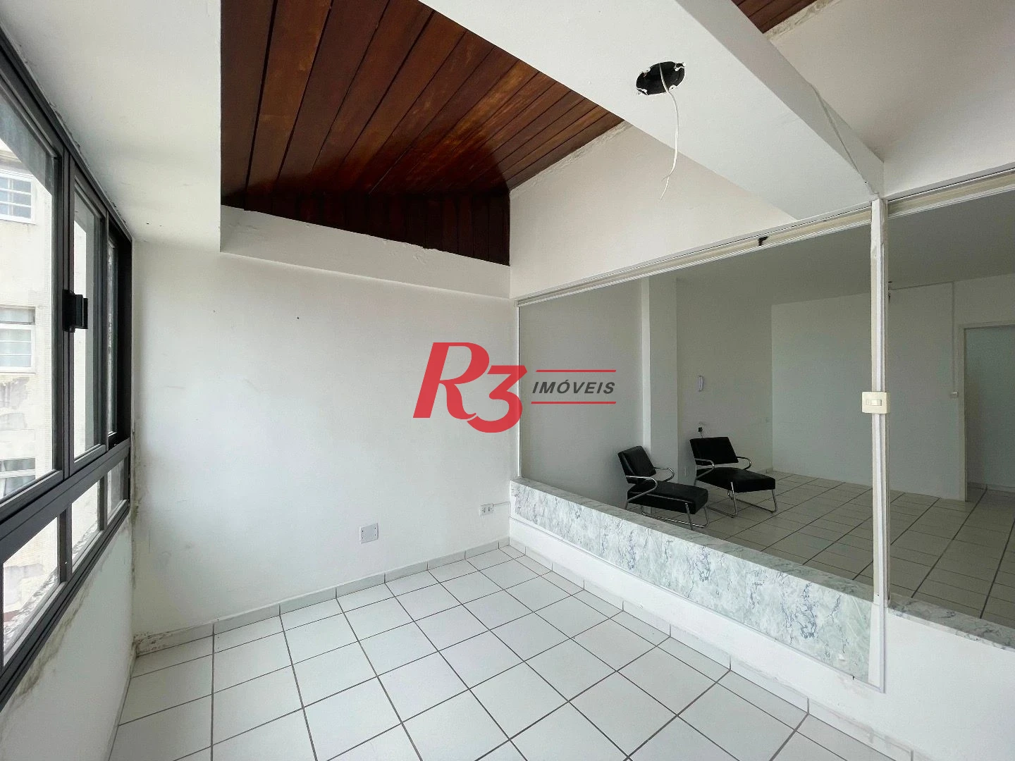 Sala para alugar, 40 m² por R$ 2.500,00/mês - Gonzaga - Santos/SP