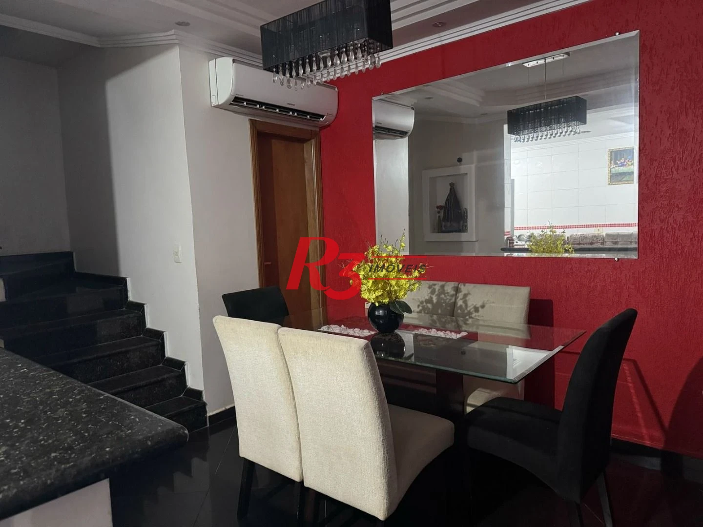 Sobrado à venda, 92 m² por R$ 340.000,00 - Vila São Jorge - Santos/SP