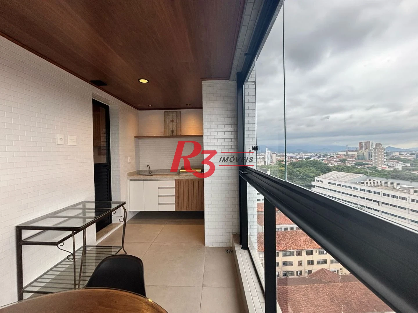 Apartamento com 1 dormitório para alugar, 54 m² por R$ 6.000,02/mês - Boqueirão - Santos/SP
