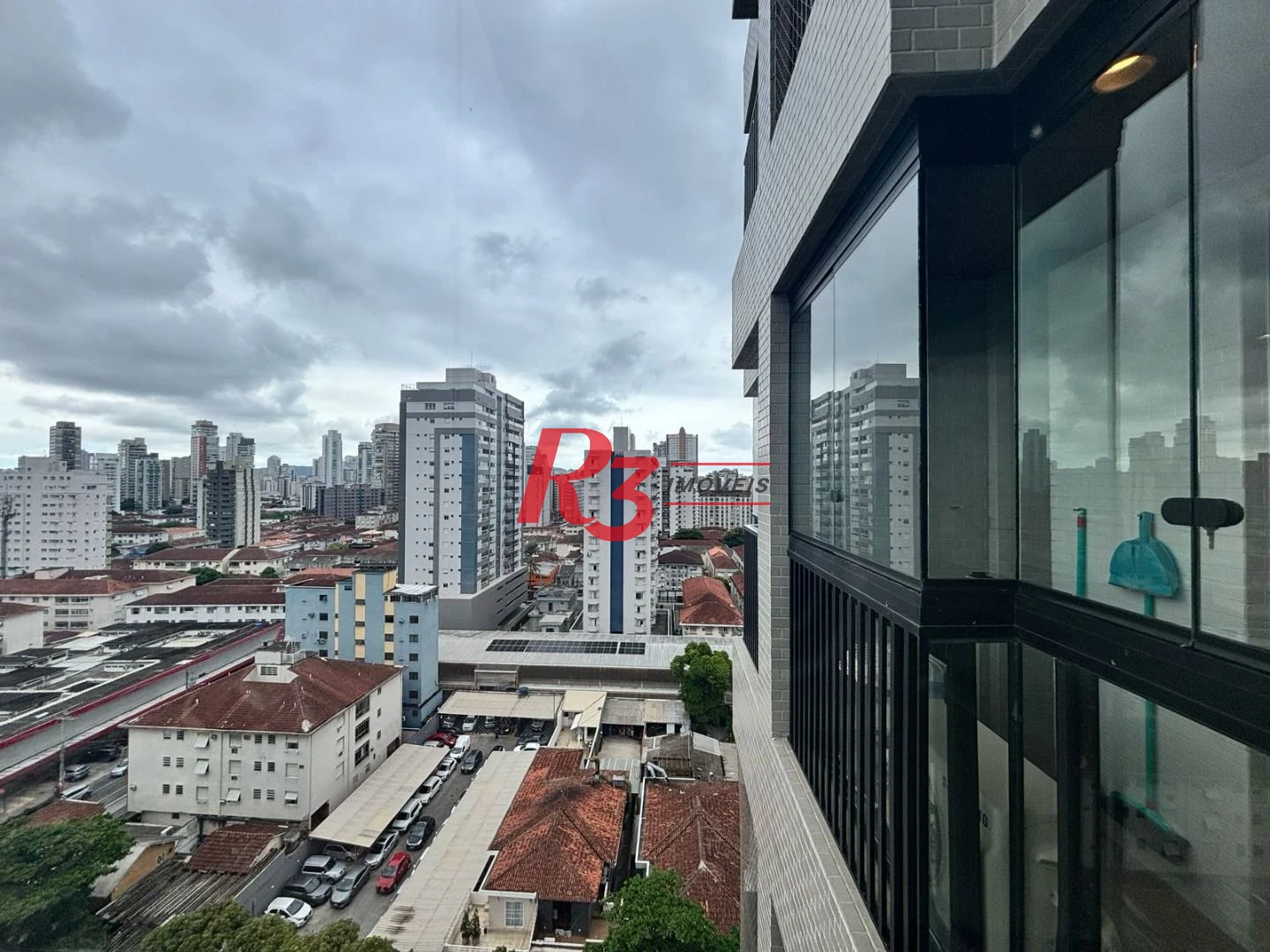 Apartamento com 1 dormitório para alugar, 54 m² por R$ 6.000,02/mês - Boqueirão - Santos/SP