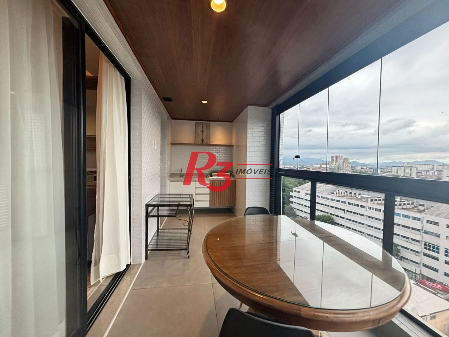 Apartamento com 1 dormitório para alugar, 54 m² por R$ 6.000,02/mês - Boqueirão - Santos/SP