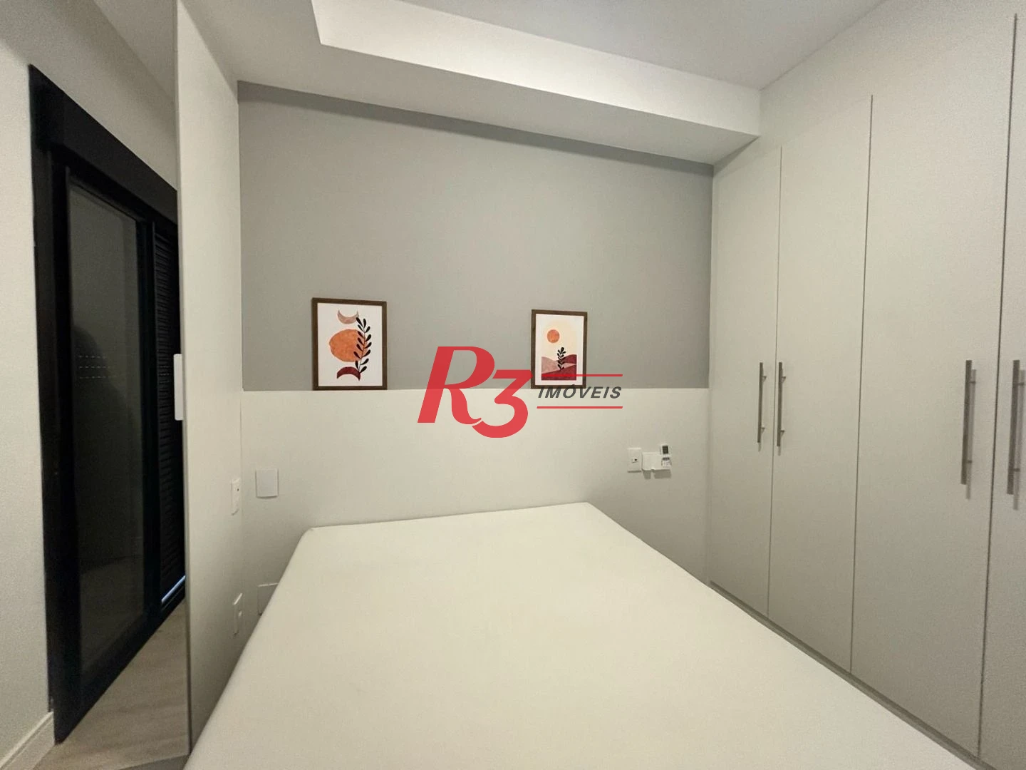 Apartamento com 1 dormitório para alugar, 54 m² por R$ 6.000,02/mês - Boqueirão - Santos/SP