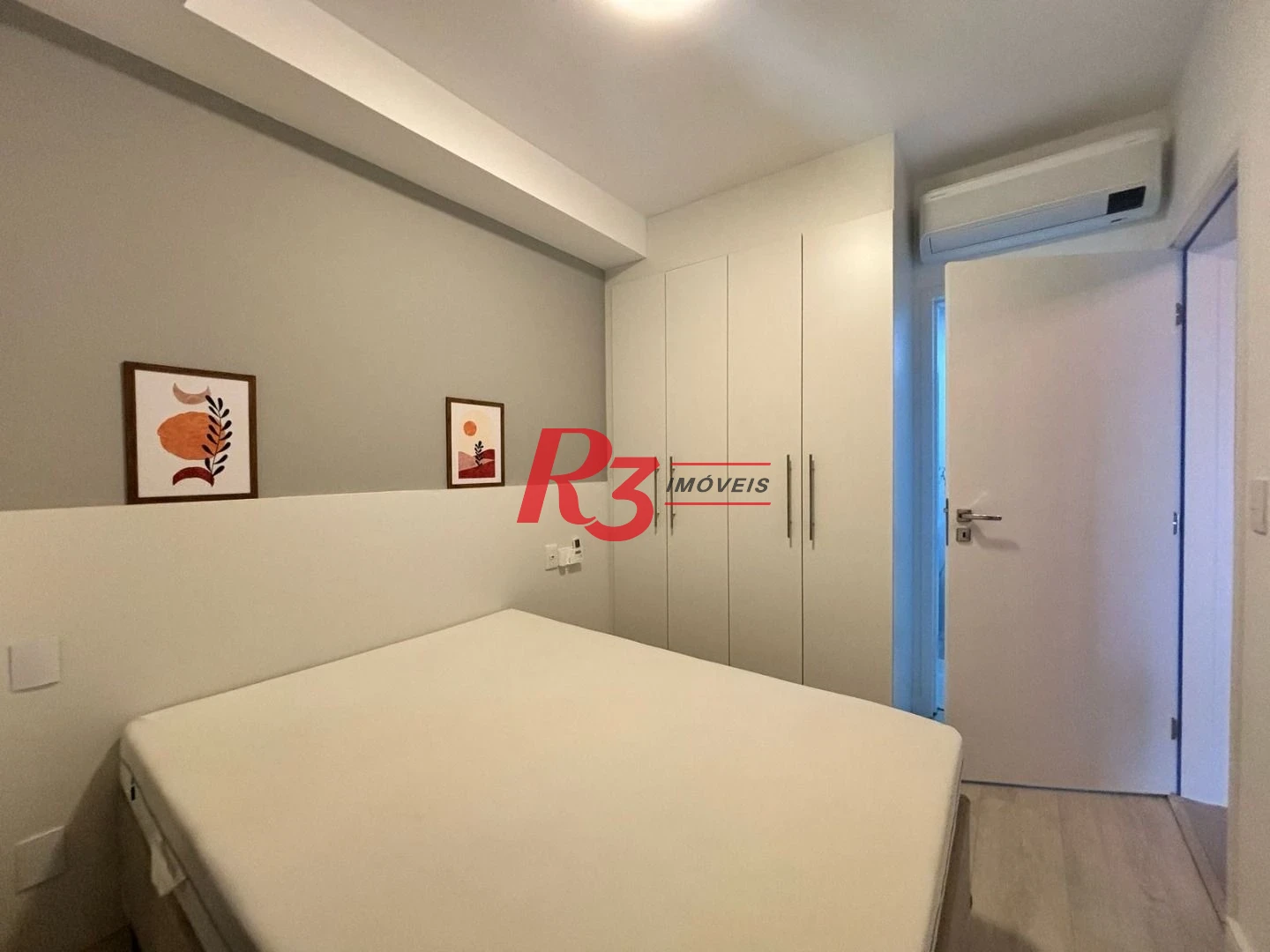 Apartamento com 1 dormitório para alugar, 54 m² por R$ 6.000,02/mês - Boqueirão - Santos/SP