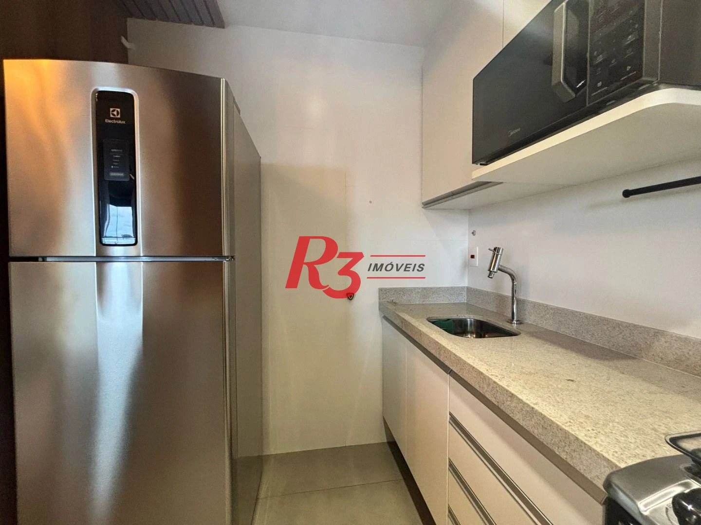 Apartamento com 1 dormitório para alugar, 54 m² por R$ 6.000,02/mês - Boqueirão - Santos/SP
