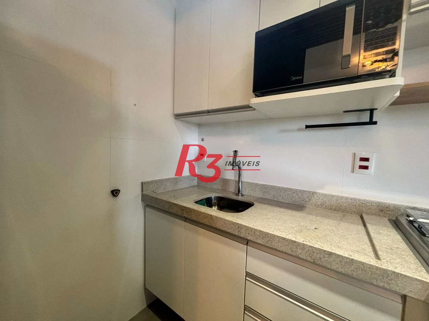 Apartamento com 1 dormitório para alugar, 54 m² por R$ 6.000,02/mês - Boqueirão - Santos/SP
