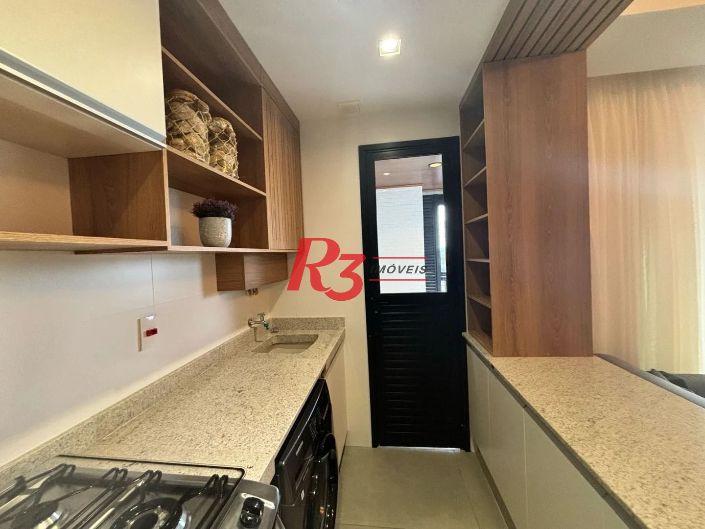 Apartamento com 1 dormitório para alugar, 54 m² por R$ 6.000,02/mês - Boqueirão - Santos/SP