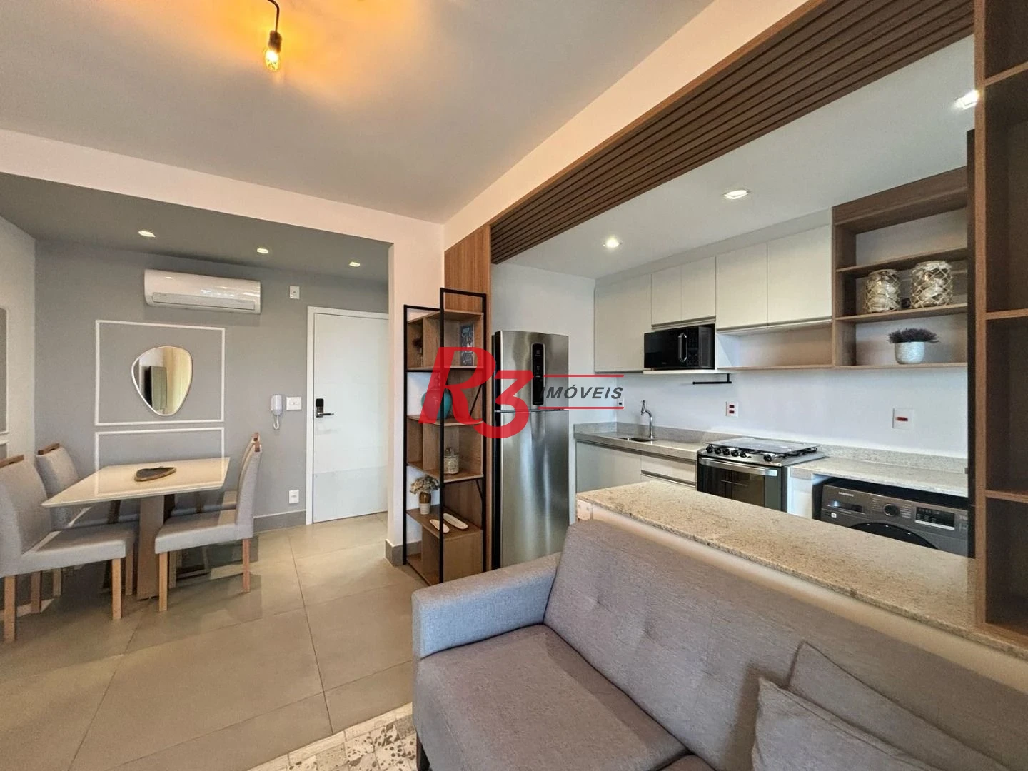 Apartamento com 1 dormitório para alugar, 54 m² por R$ 6.000,02/mês - Boqueirão - Santos/SP
