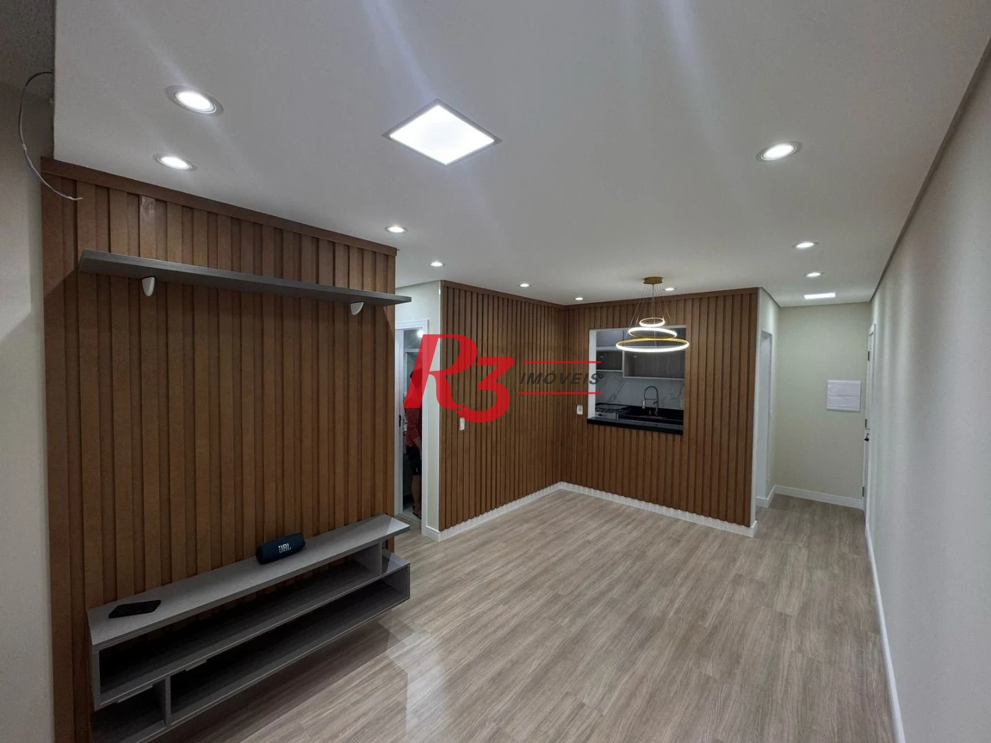 Apartamento com 3 dormitórios à venda, 69 m² por R$ 440.000,00 - Areia Branca - Santos/SP