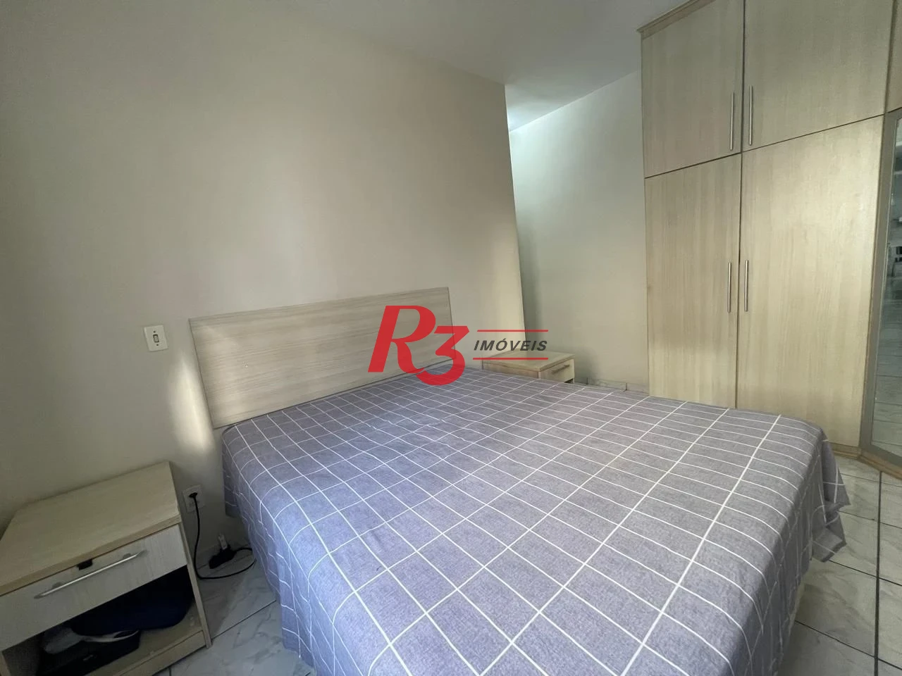 Casa com 3 dormitórios à venda, 111 m² por R$ 690.000,00 - Marapé - Santos/SP