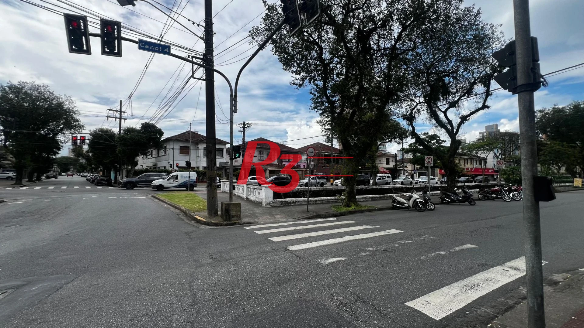 Casa, 177 m² - venda por R$ 2.000.000,00 ou aluguel por R$ 15.002,00/ano - Boqueirão - Santos/SP