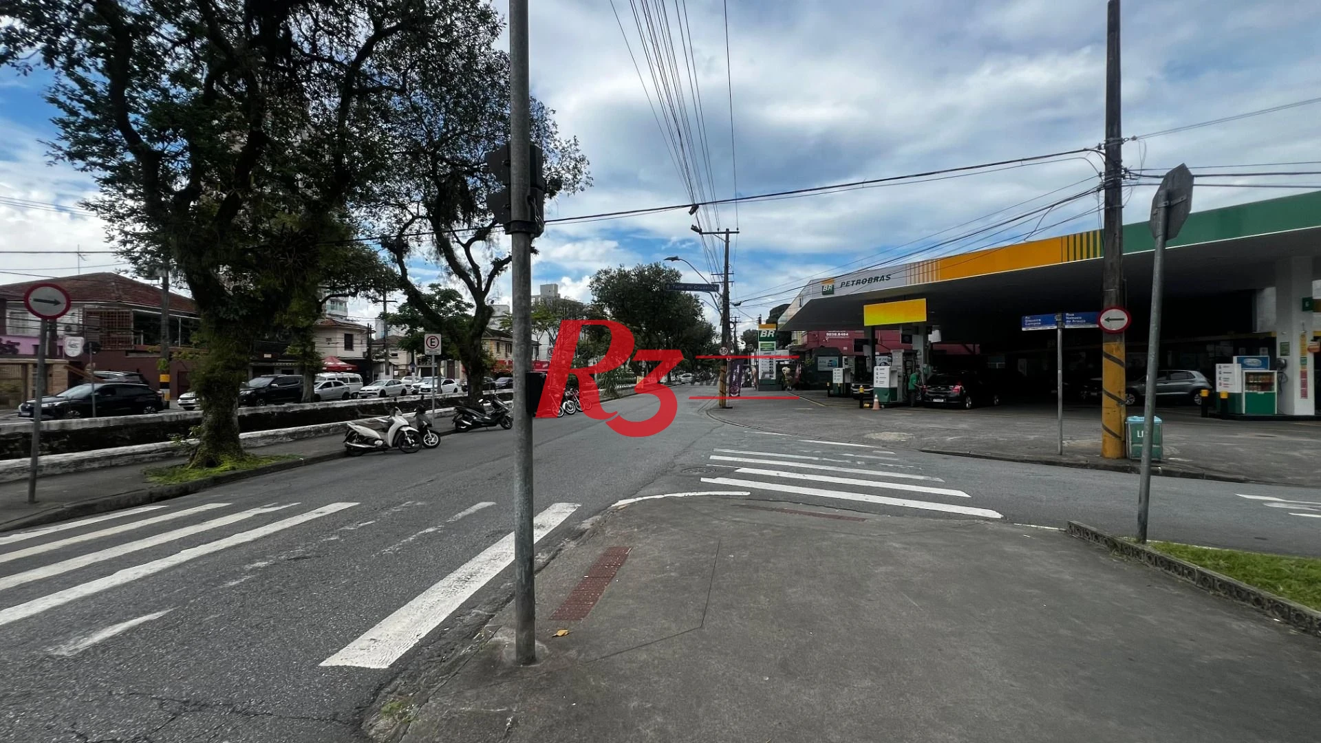 Casa, 177 m² - venda por R$ 2.000.000,00 ou aluguel por R$ 15.002,00/ano - Boqueirão - Santos/SP