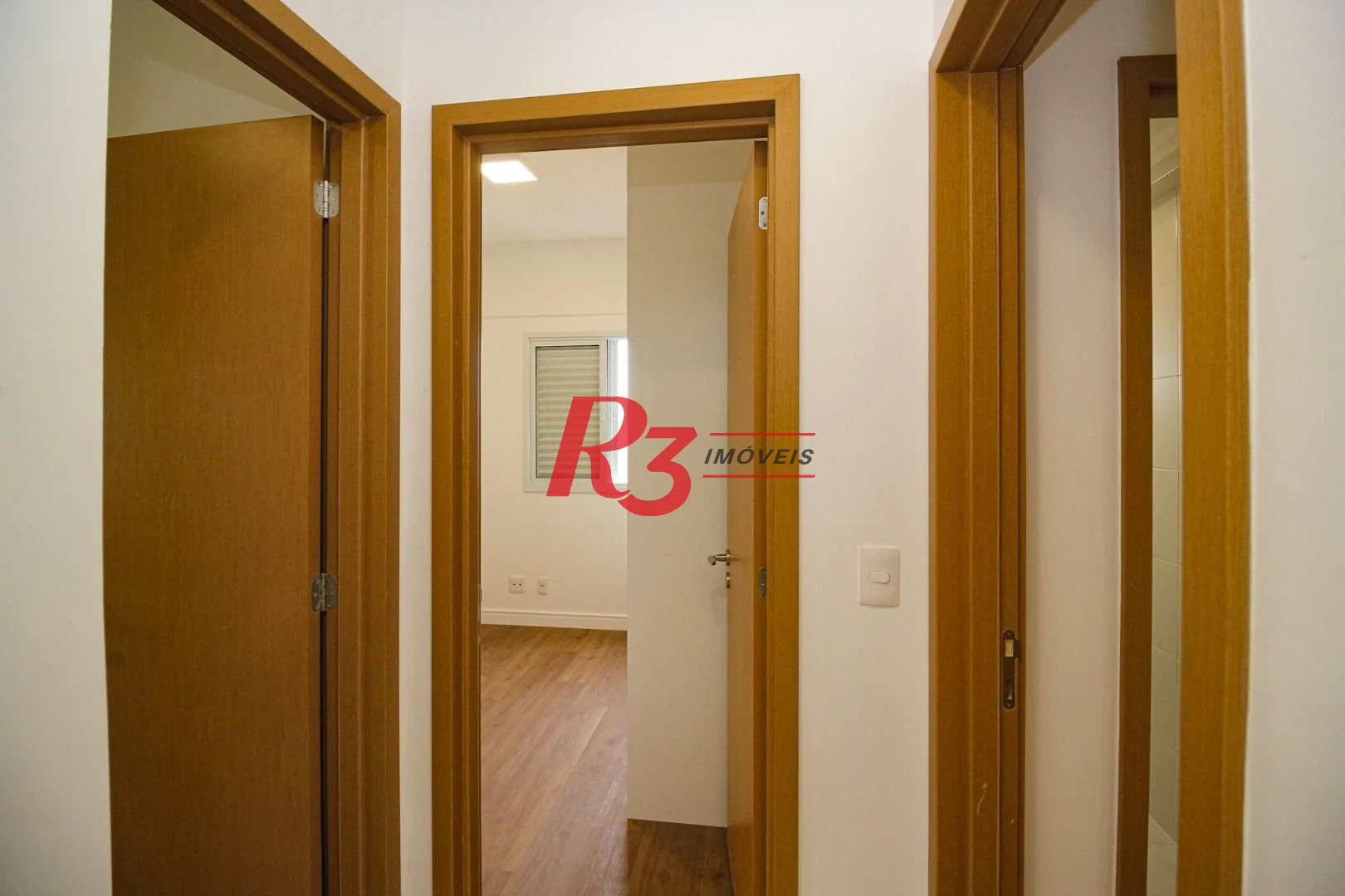 Apartamento para alugar, 101 m² por R$ 9.000,02/mês - Gonzaga - Santos/SP