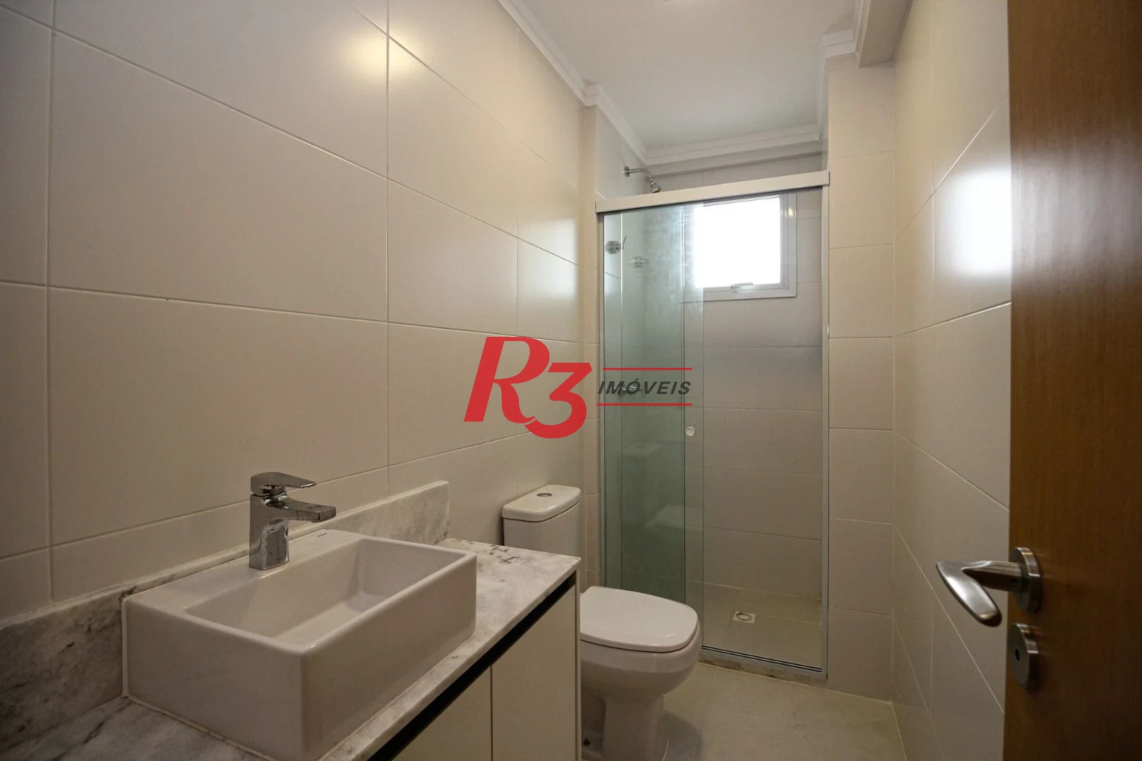 Apartamento para alugar, 101 m² por R$ 9.000,02/mês - Gonzaga - Santos/SP