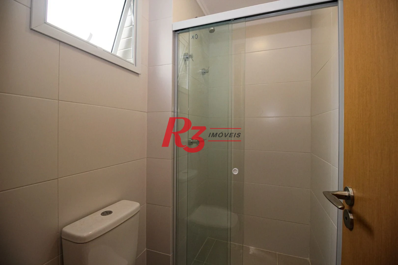 Apartamento para alugar, 101 m² por R$ 9.000,02/mês - Gonzaga - Santos/SP