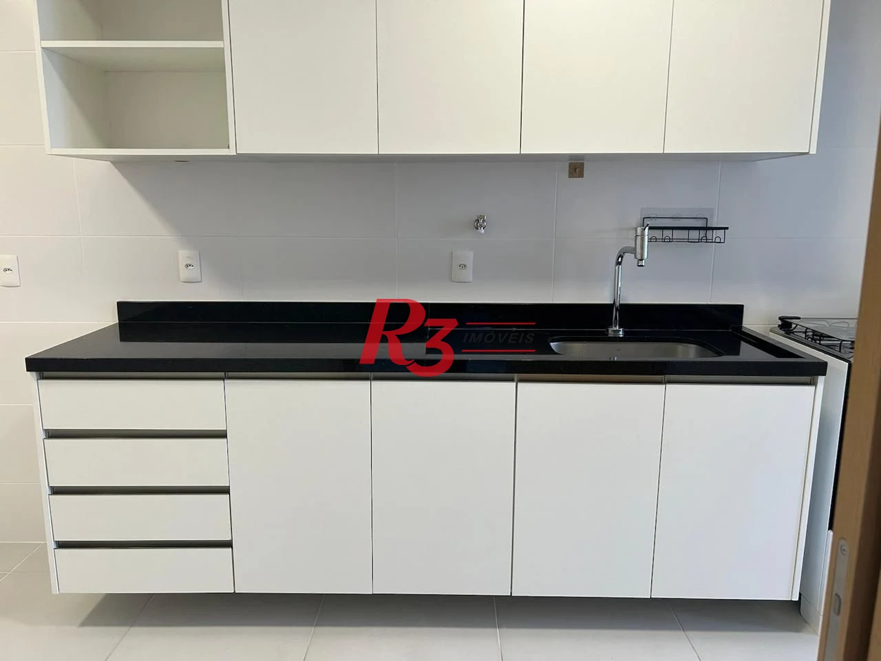 Apartamento com 3 dormitórios para alugar, 101 m² por R$ 9.142,65/mês - Gonzaga - Santos/SP