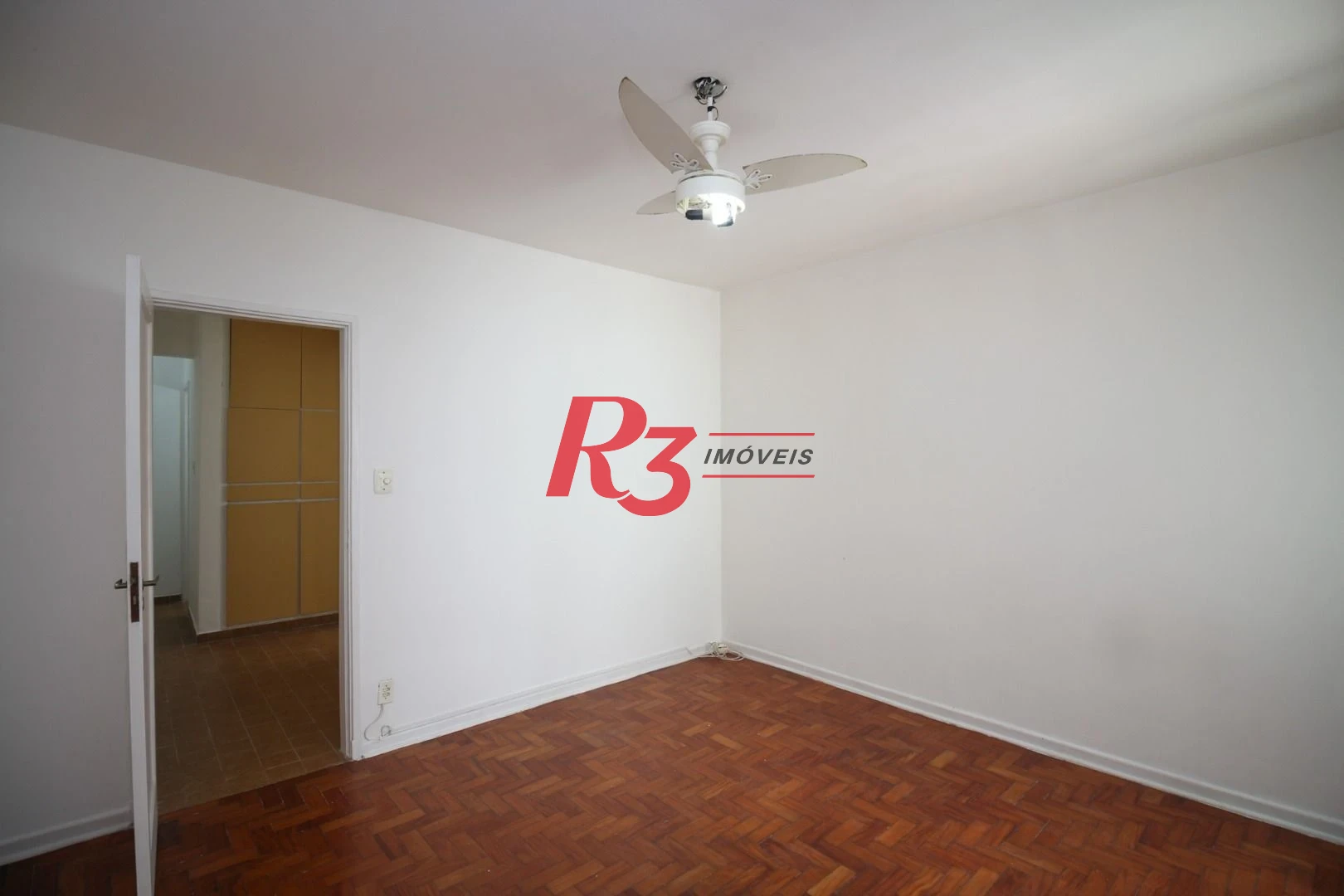 Apartamento com 1 dormitório à venda, 48 m² por R$ 350.000,00 - Boqueirão - Santos/SP