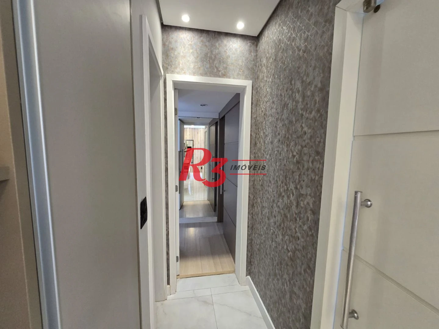 Apartamento com 3 dormitórios à venda, 101 m² por R$ 1.500.000,00 - José Menino - Santos/SP