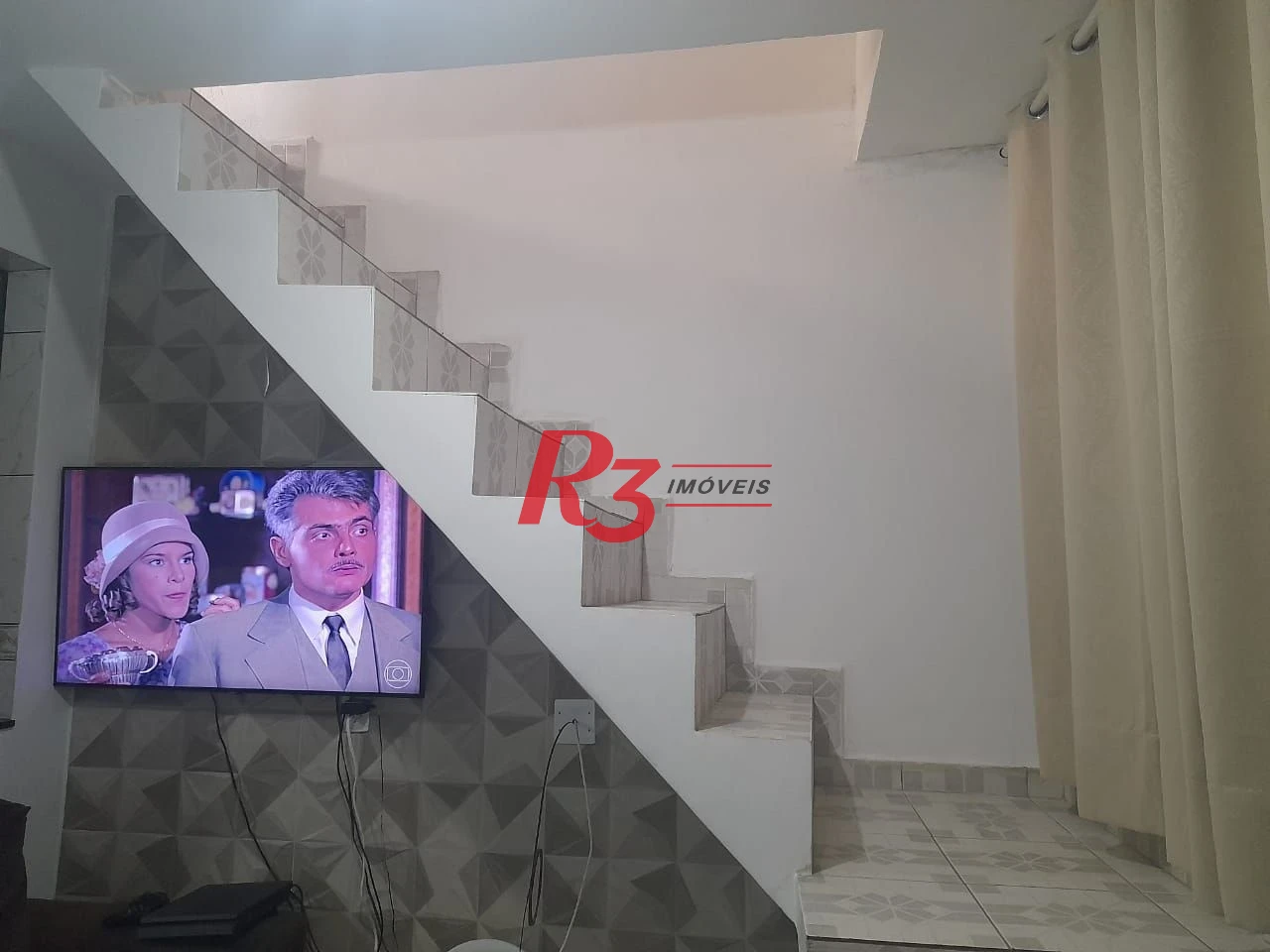 Casa com 3 dormitórios à venda, 95 m² por R$ 250.000,00 - Saboó - Santos/SP