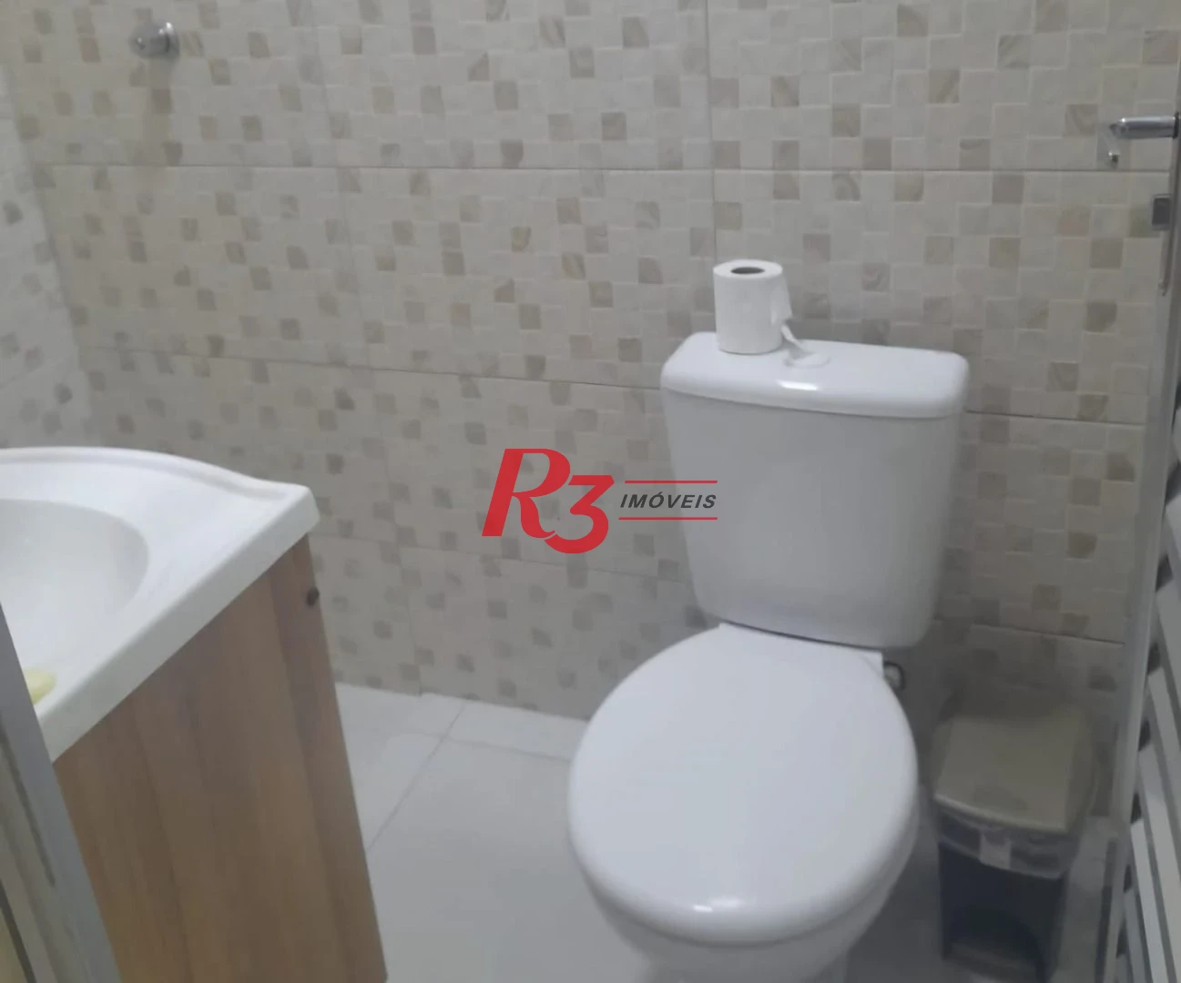 Casa com 3 dormitórios à venda, 95 m² por R$ 250.000,00 - Saboó - Santos/SP