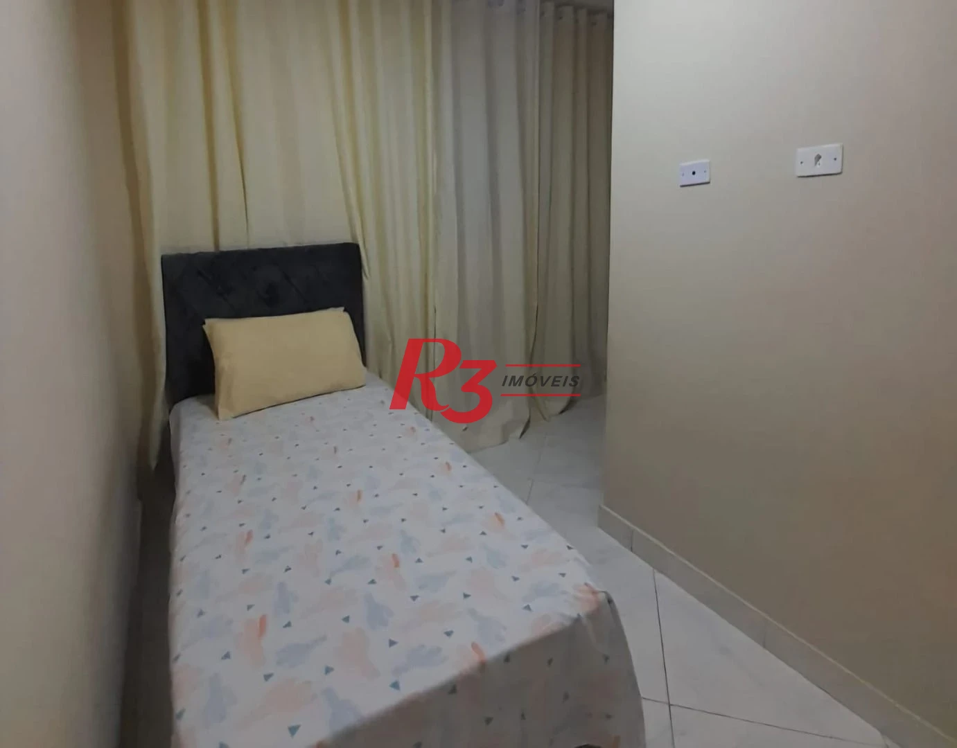 Casa com 3 dormitórios à venda, 95 m² por R$ 250.000,00 - Saboó - Santos/SP