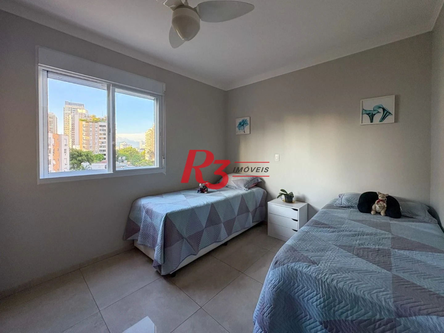 Apartamento com 2 dormitórios à venda, 70 m² por R$ 720.000,00 - Ponta da Praia - Santos/SP