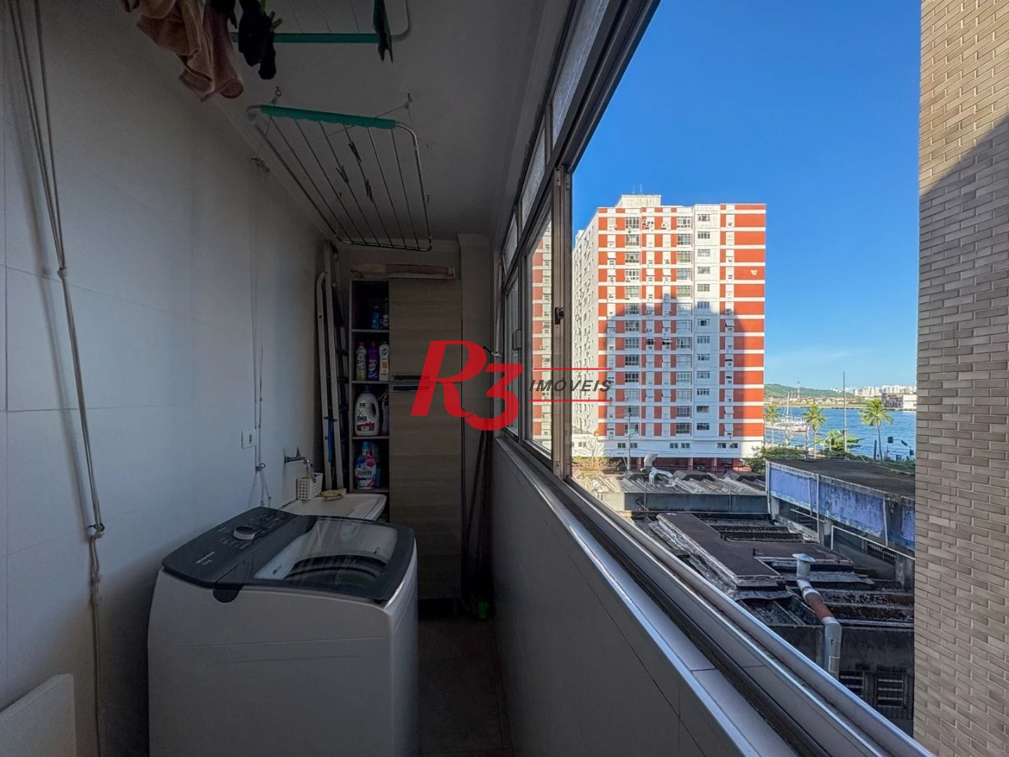 Apartamento com 2 dormitórios à venda, 70 m² por R$ 720.000,00 - Ponta da Praia - Santos/SP