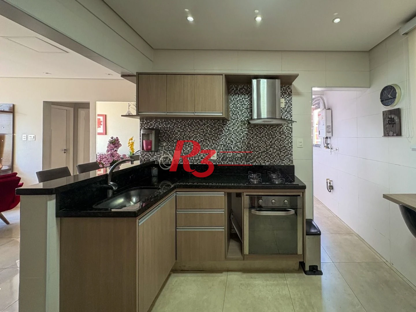 Apartamento com 2 dormitórios à venda, 70 m² por R$ 720.000,00 - Ponta da Praia - Santos/SP