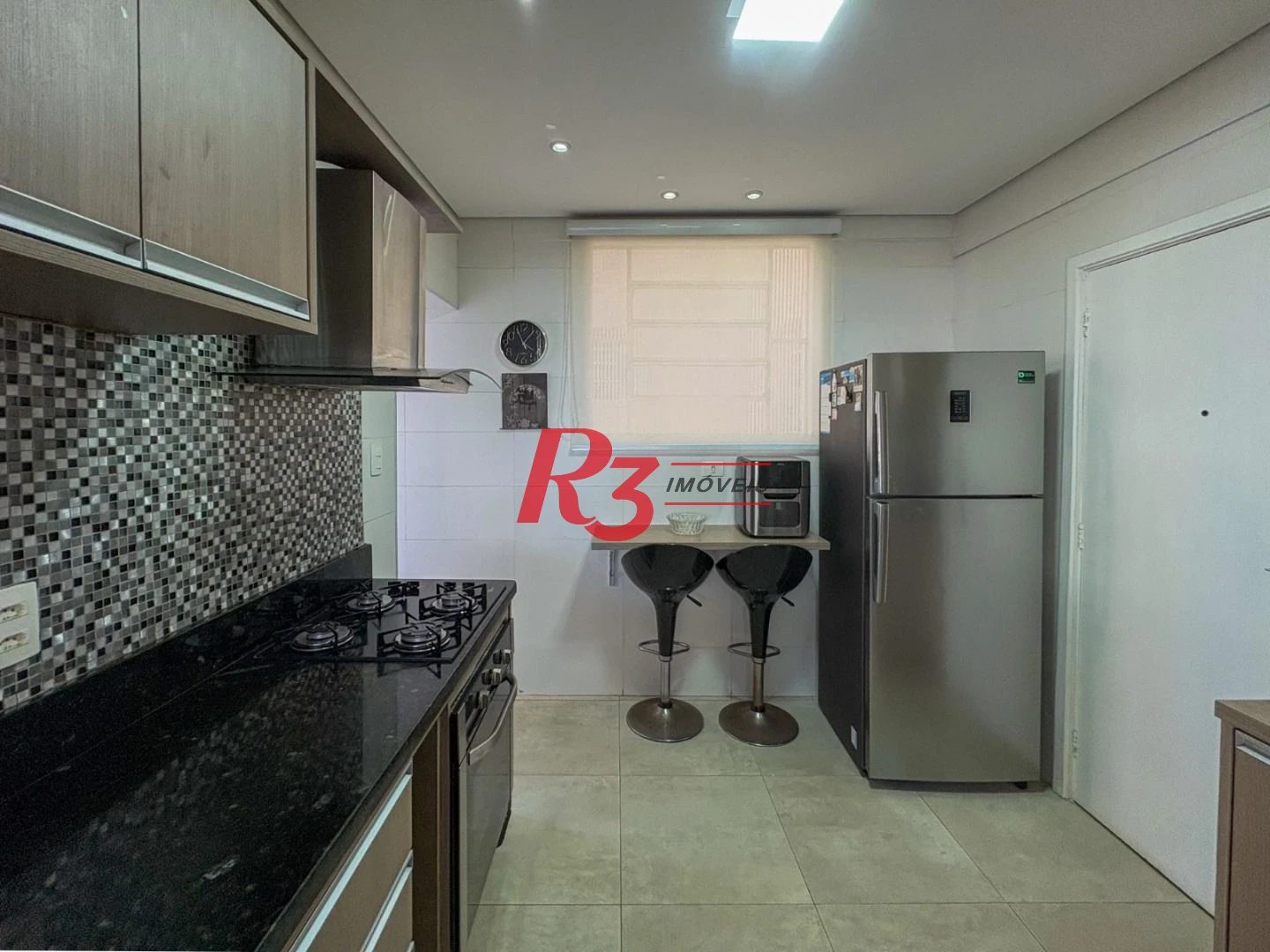 Apartamento com 2 dormitórios à venda, 70 m² por R$ 720.000,00 - Ponta da Praia - Santos/SP