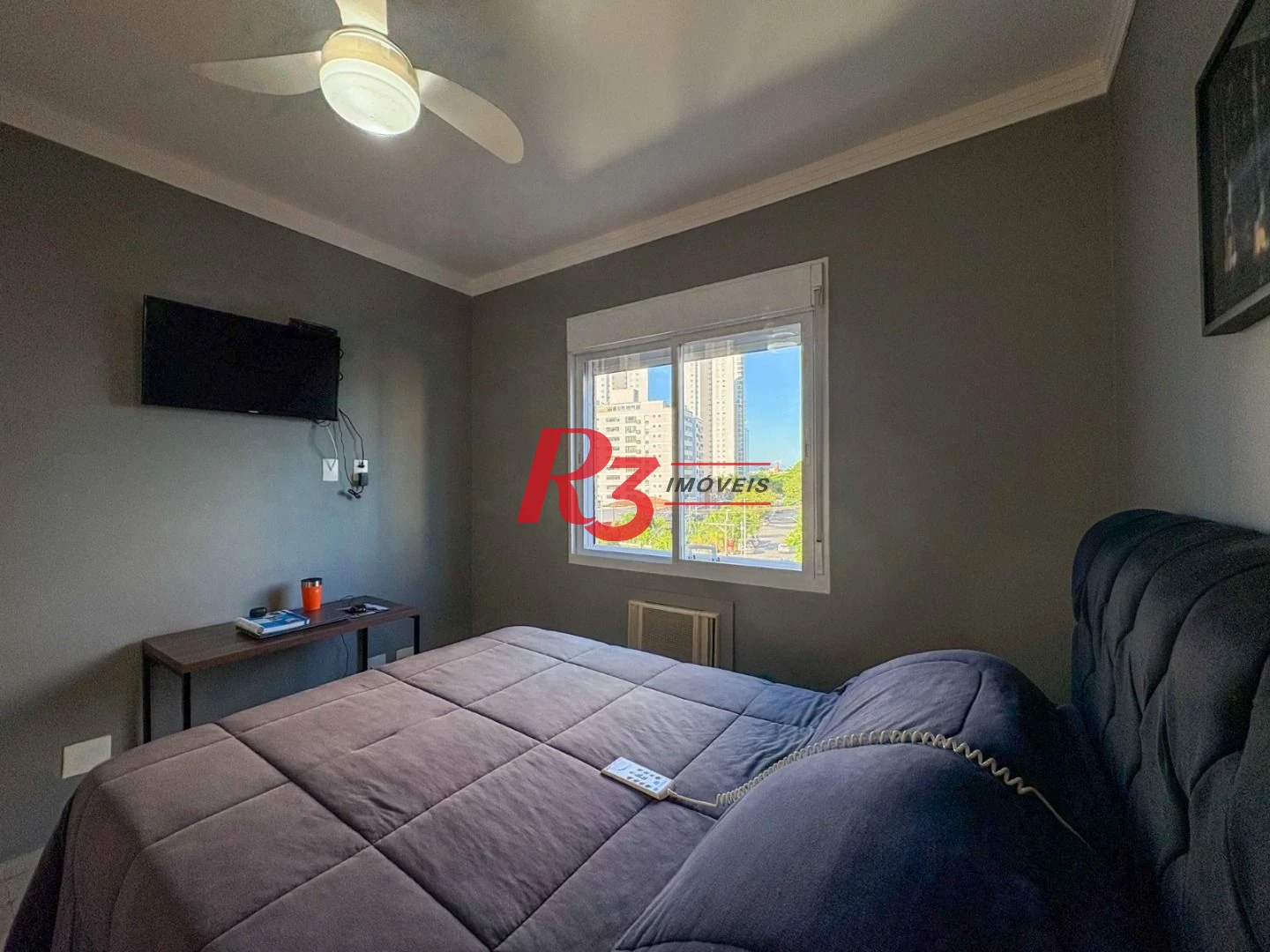 Apartamento com 2 dormitórios à venda, 70 m² por R$ 720.000,00 - Ponta da Praia - Santos/SP