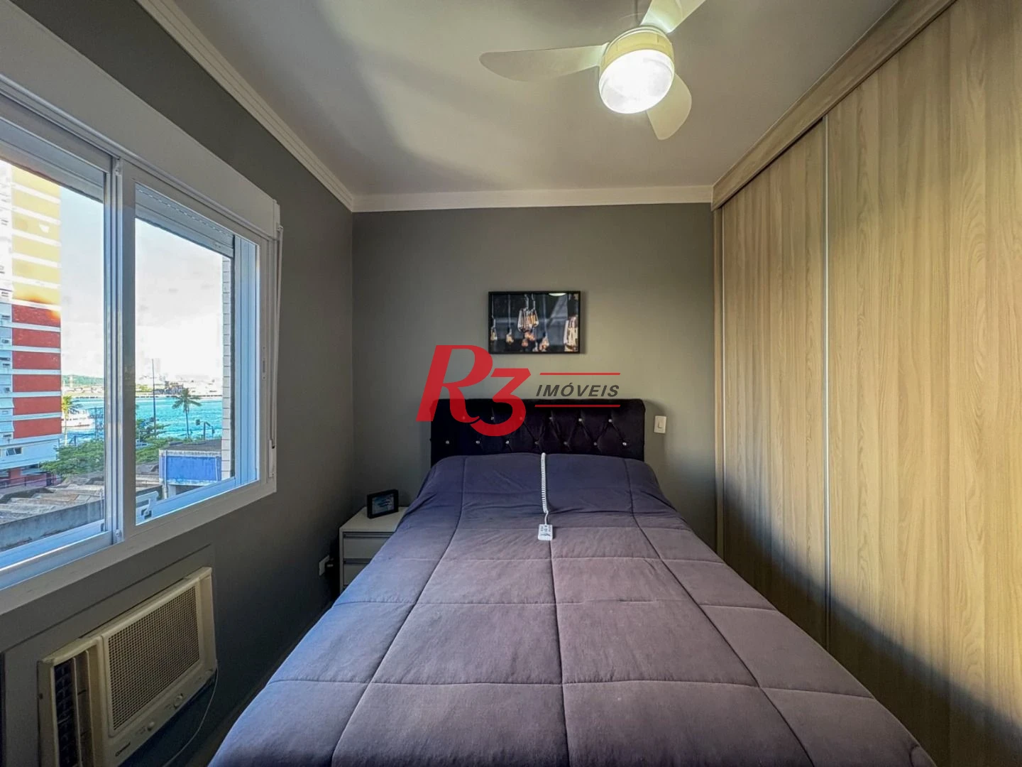 Apartamento com 2 dormitórios à venda, 70 m² por R$ 720.000,00 - Ponta da Praia - Santos/SP