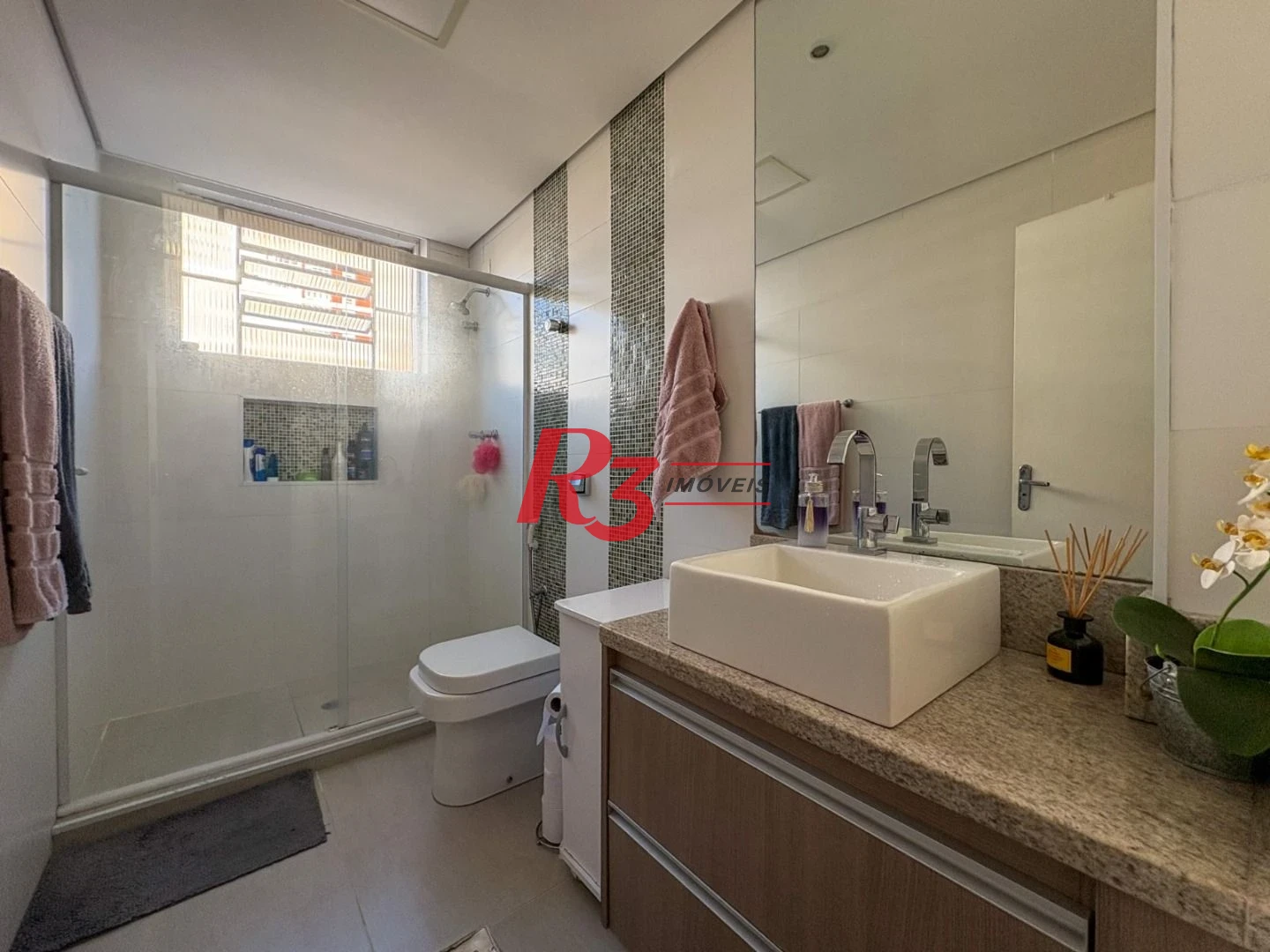 Apartamento com 2 dormitórios à venda, 70 m² por R$ 720.000,00 - Ponta da Praia - Santos/SP