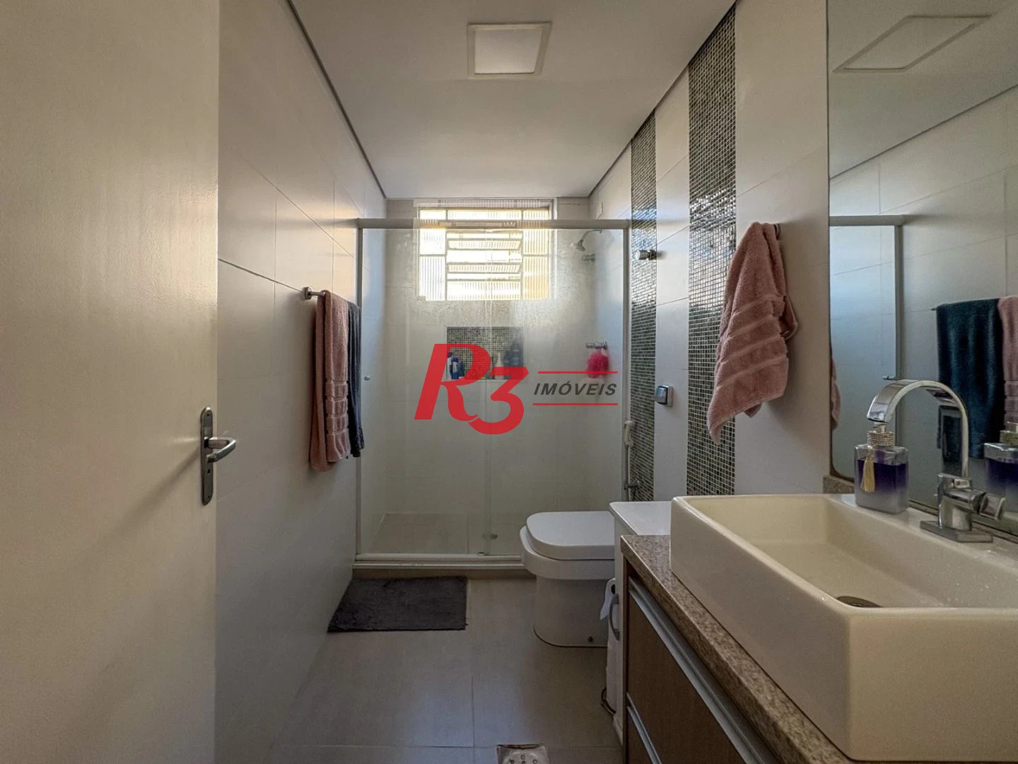 Apartamento com 2 dormitórios à venda, 70 m² por R$ 720.000,00 - Ponta da Praia - Santos/SP