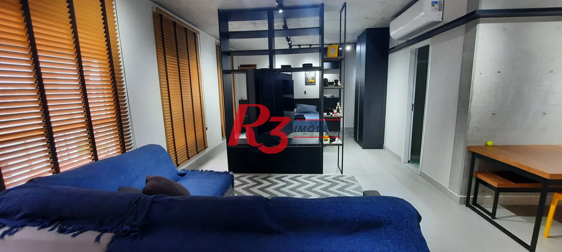 Apartamento  Porteira  Fechada com 1 dormitório 72m² no Embaré, Santos/SP – Condomínio MaxHaus com Lazer Completo e Design Moderno