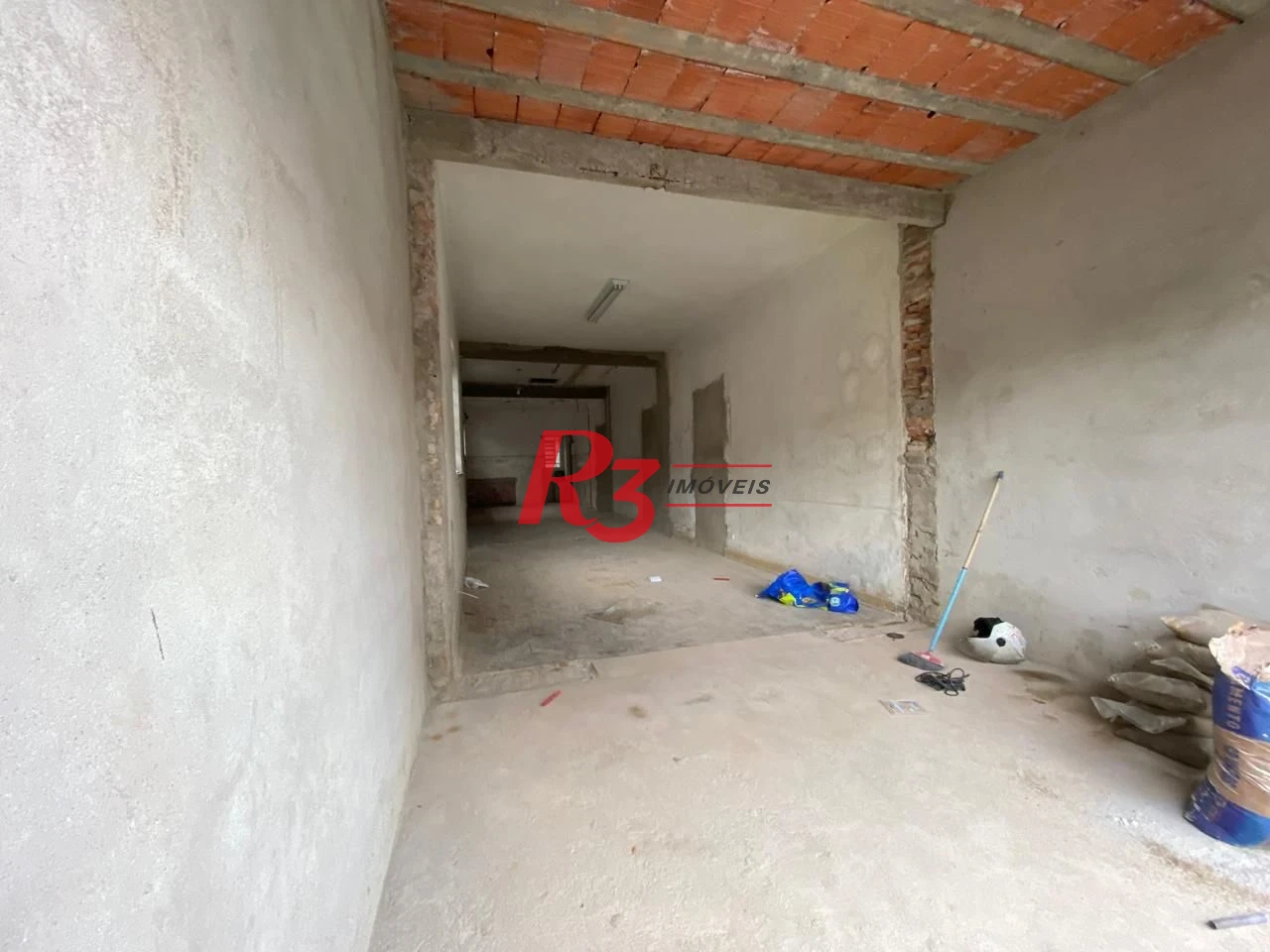 Loja para alugar com 90m² no Bairro Estuário Santos