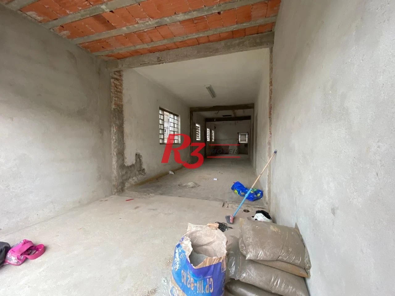 Loja para alugar com 90m² no Bairro Estuário Santos