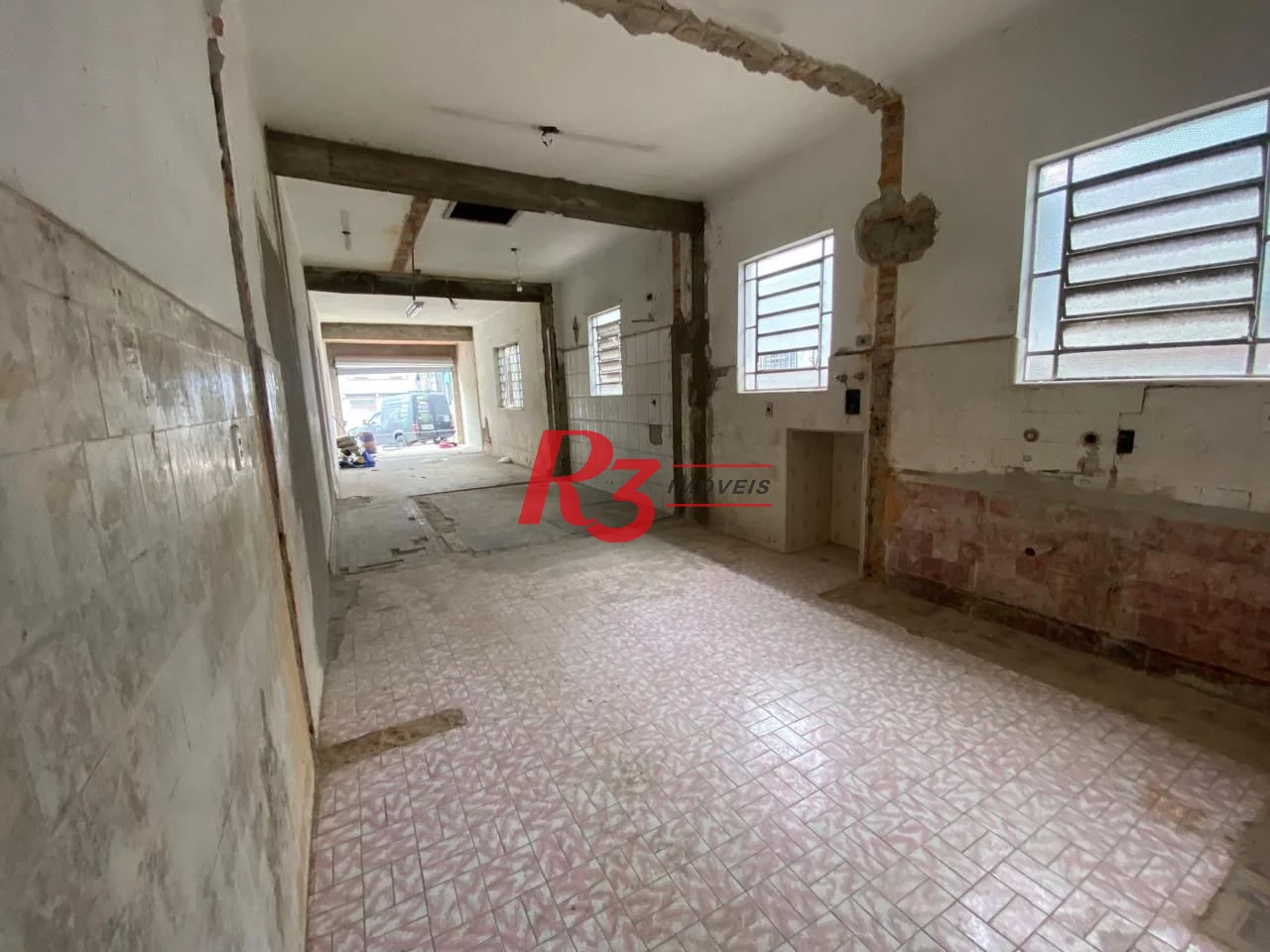 Loja para alugar com 90m² no Bairro Estuário Santos
