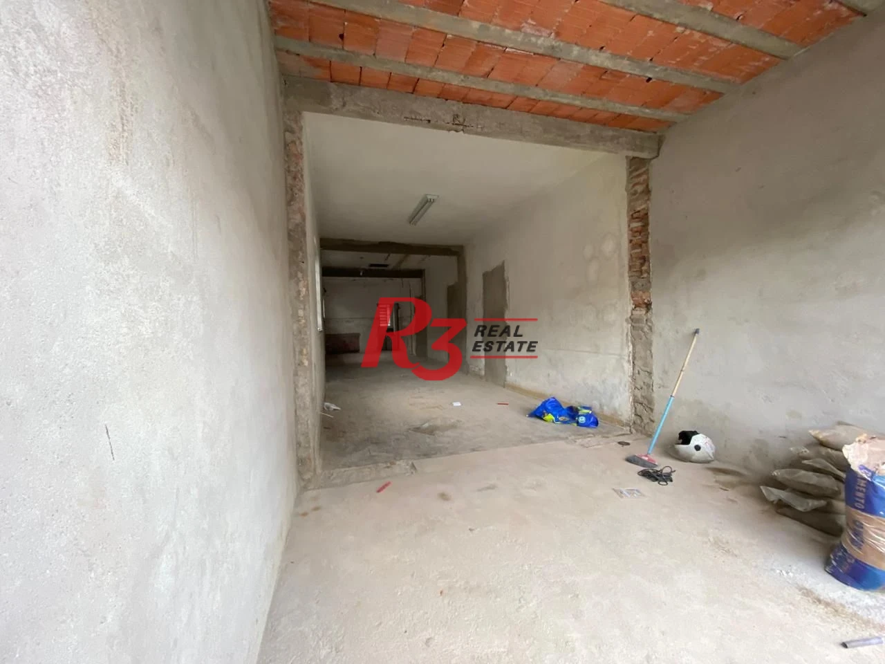 Loja para alugar com 80m² no bairro Estuário Santos