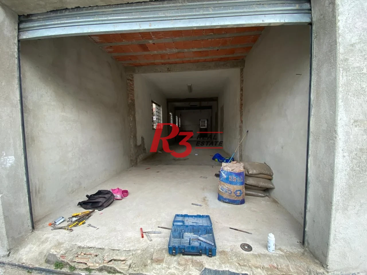 Loja para alugar com 80m² no bairro Estuário Santos