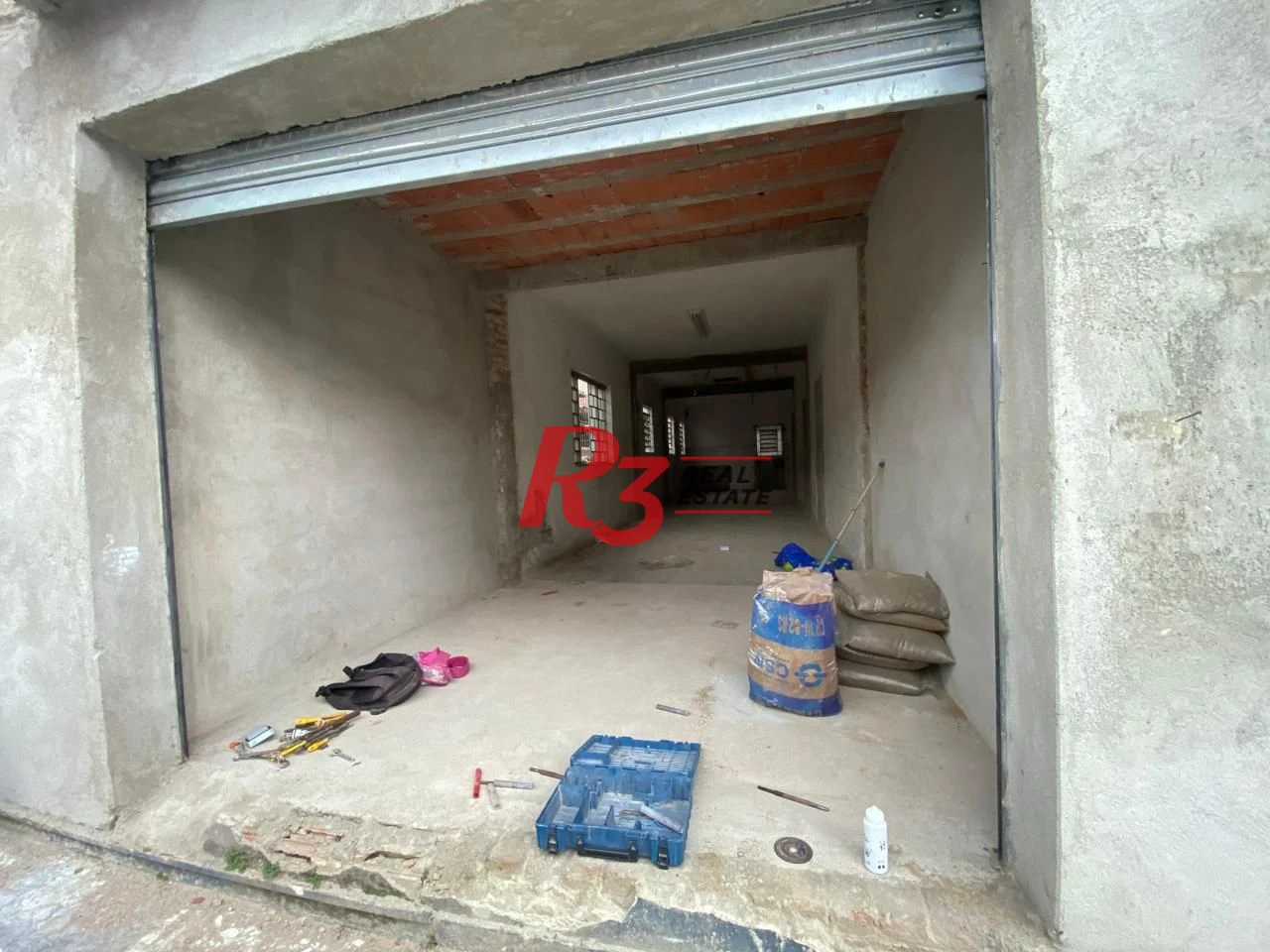 Loja para alugar com 80m² no bairro Estuário Santos