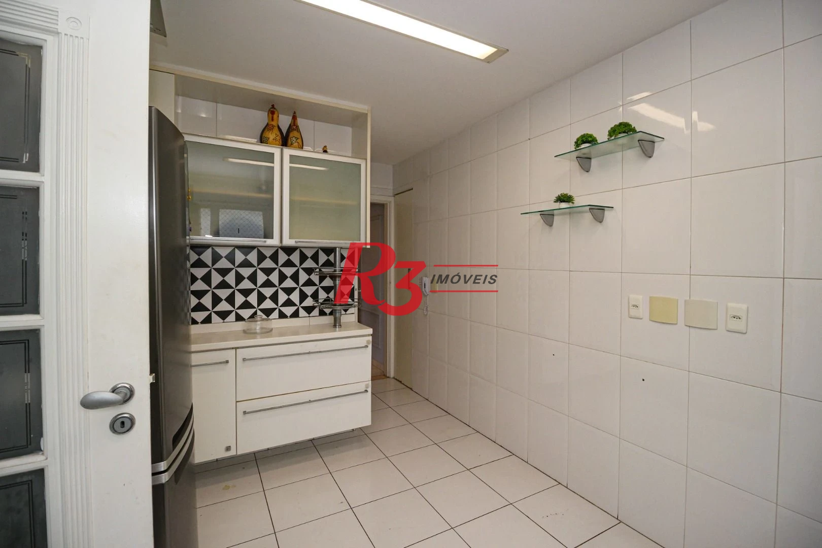Apartamento com 3 dormitórios para alugar, 96 m² por R$ 6.500,00/mês - Gonzaga - Santos/SP