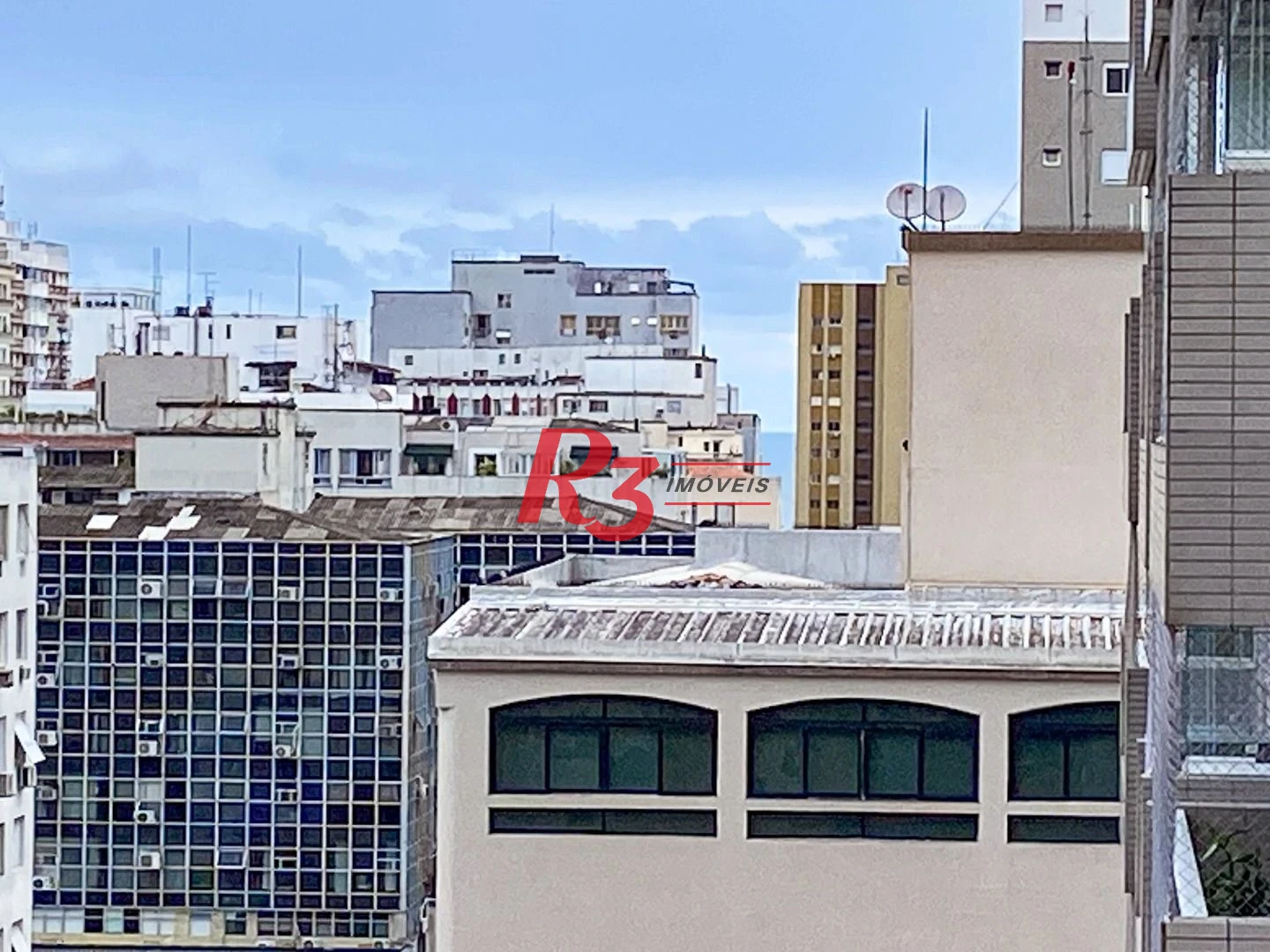 Apartamento com 3 dormitórios para alugar, 96 m² por R$ 6.500,00/mês - Gonzaga - Santos/SP