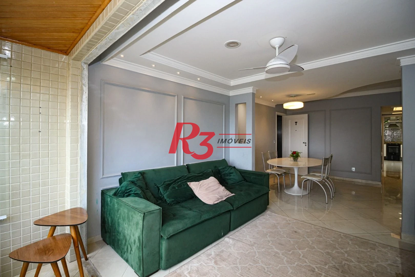 Apartamento com 3 dormitórios para alugar, 96 m² por R$ 6.500,00/mês - Gonzaga - Santos/SP