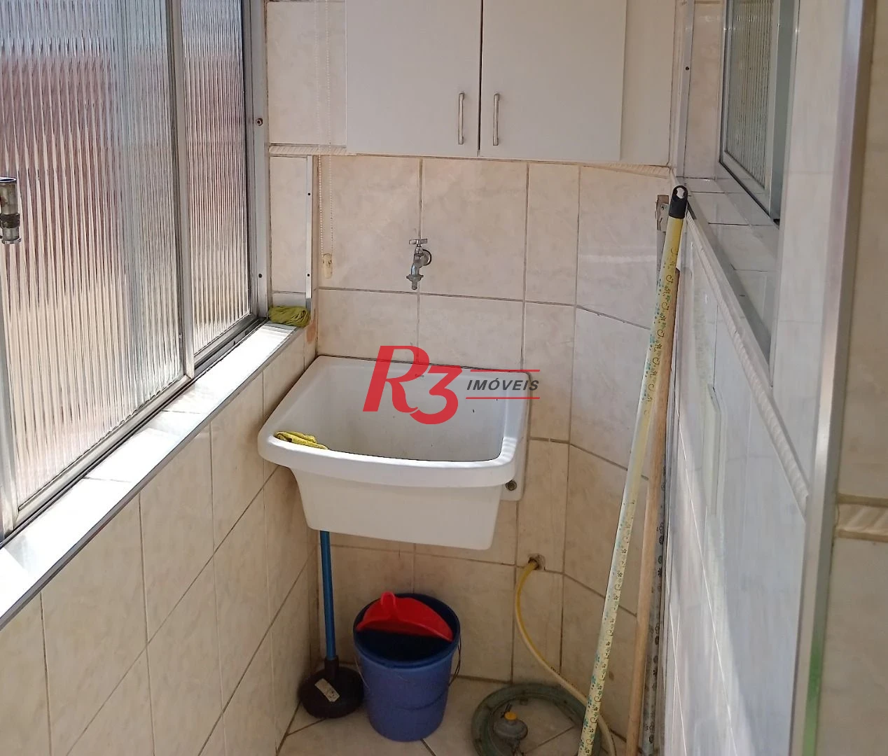 Apartamento de 2 quartos no Campo Grande, próximo a praia José Menino ee Gonzaga.
