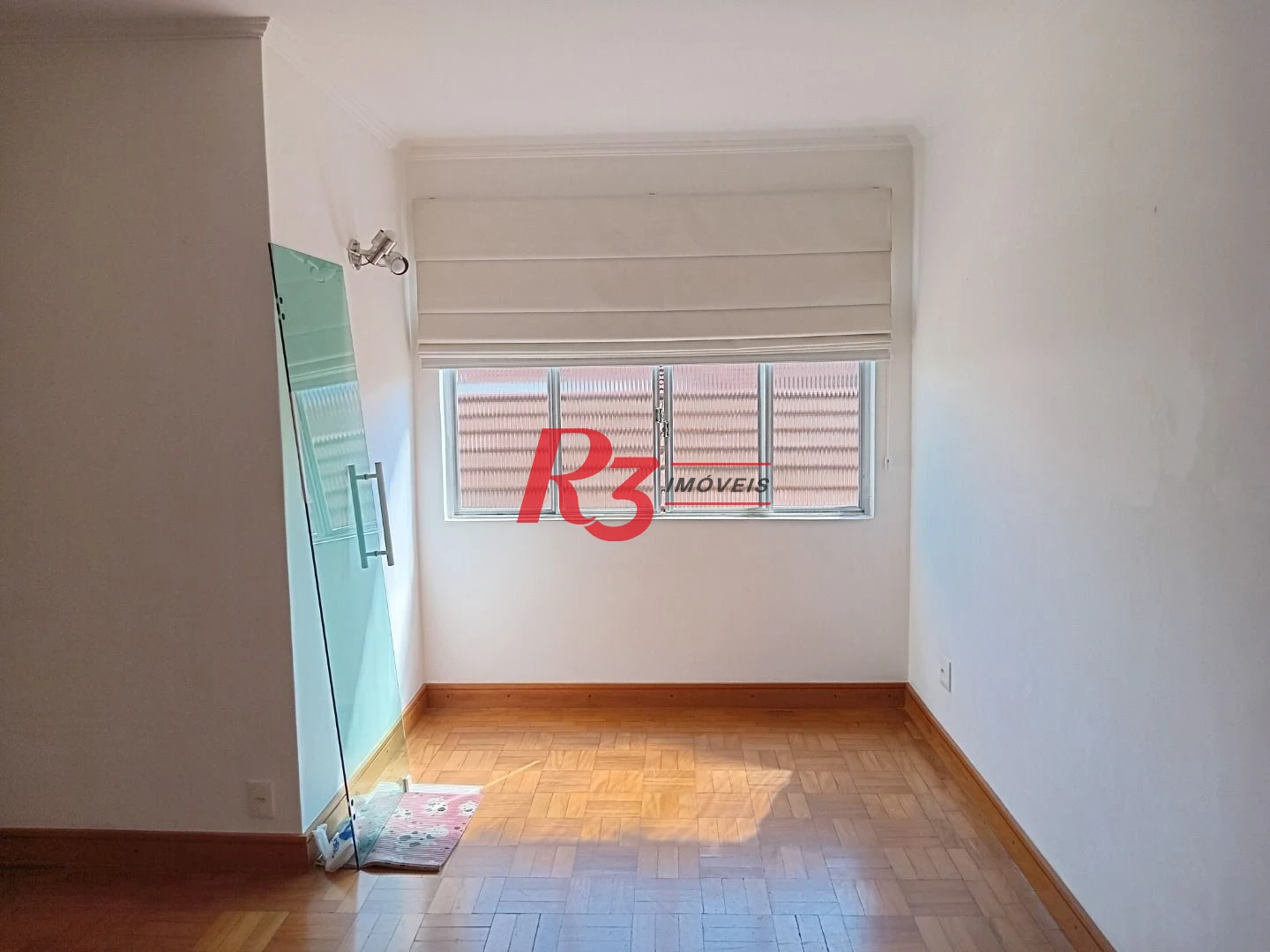 Apartamento de 2 quartos no Campo Grande, próximo a praia José Menino ee Gonzaga.
