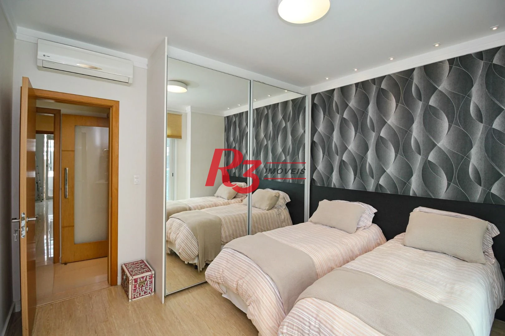Apartamento com 4 suítes à venda, 277 m² por R$ 4.300.000 - Embaré - Santos/SP