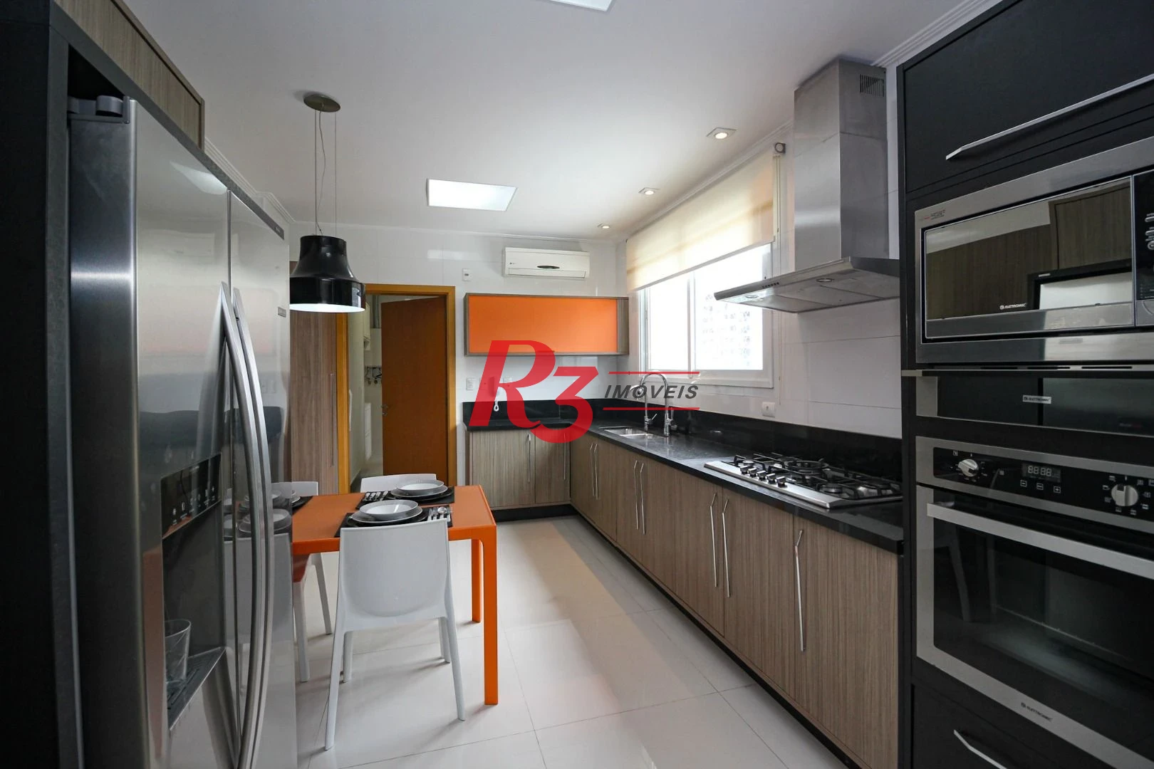 Apartamento com 4 suítes à venda, 277 m² por R$ 4.300.000 - Embaré - Santos/SP
