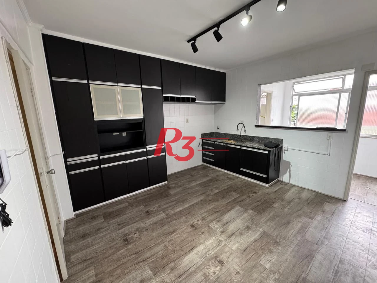 Apartamento com 2 dormitórios à venda, 148 m² por R$ 749.000,00 - José Menino - Santos/SP