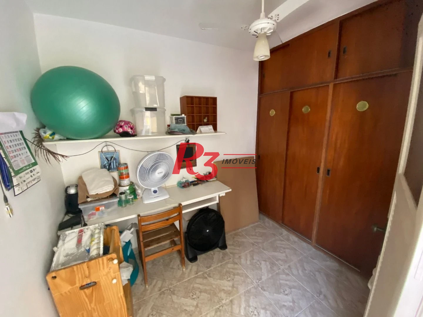 Apartamento á venda 3 dormitórios 1 suíte  1 vg garagem José Menino Santos