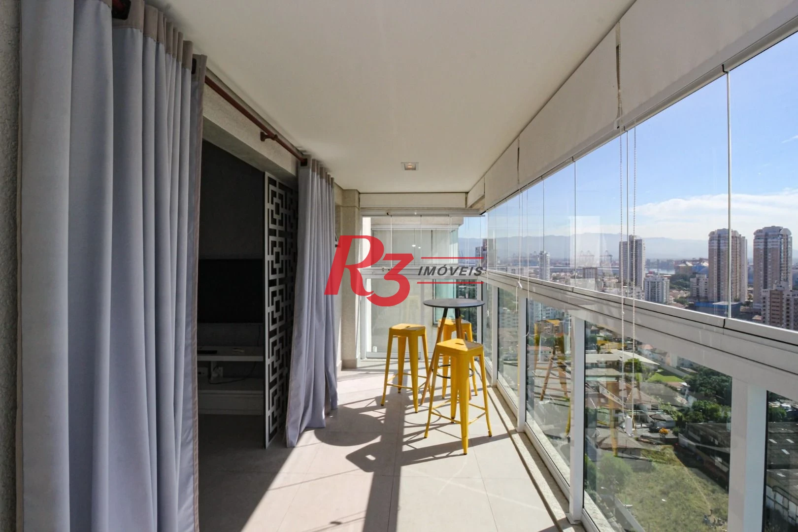 Apartamento com 1 dormitório para alugar, 50 m² por R$ 4.500,00/mês - Ponta da Praia - Santos/SP